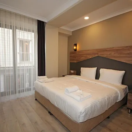 Corner Suite-3